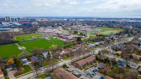 1516 Sixth Line Oakville ON L6H 2P2