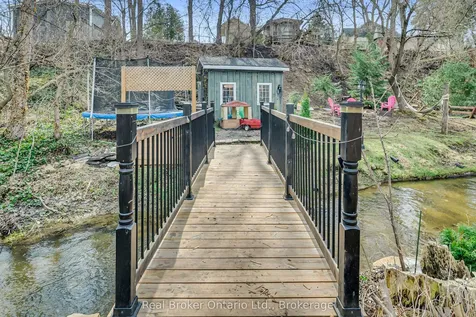 28 Church Street W Halton Hills ON L7J 1K2