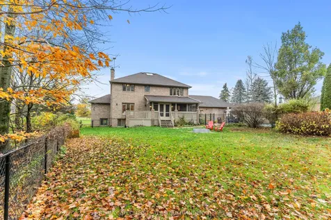 15 Country Lane Drive Caledon ON L7E 0B4