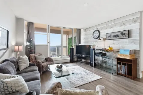 975 Warwick Court Burlington ON L7T 3Z7