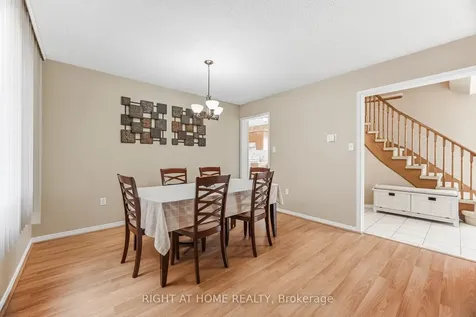 5956 Dalebrook Crescent Mississauga ON L5M 5S1