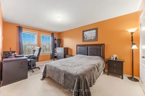 5956 Dalebrook Crescent Mississauga ON L5M 5S1