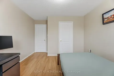 5956 Dalebrook Crescent Mississauga ON L5M 5S1