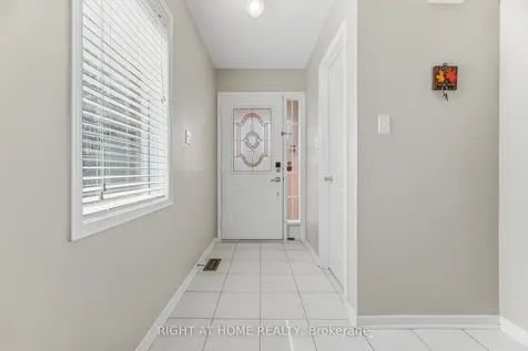 5956 Dalebrook Crescent Mississauga ON L5M 5S1