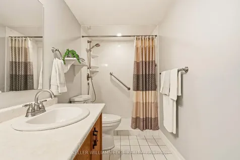 5070 Pinedale Avenue Burlington ON L7L 5V6
