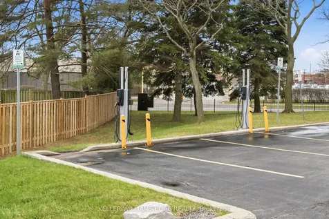 5070 Pinedale Avenue Burlington ON L7L 5V6