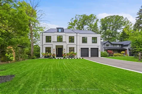 1380 Birchwood Heights Drive Mississauga ON L5G 2Y2