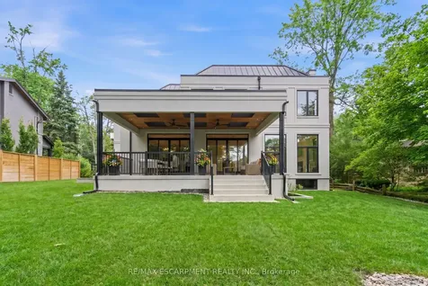 1380 Birchwood Heights Drive Mississauga ON L5G 2Y2