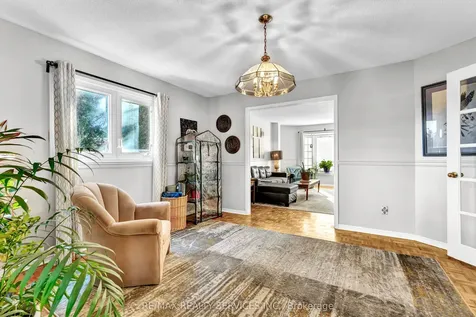 21 Fincham Avenue Brampton ON L6X 3V2