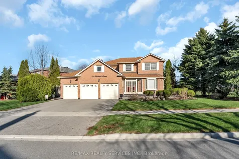 21 Fincham Avenue Brampton ON L6X 3V2