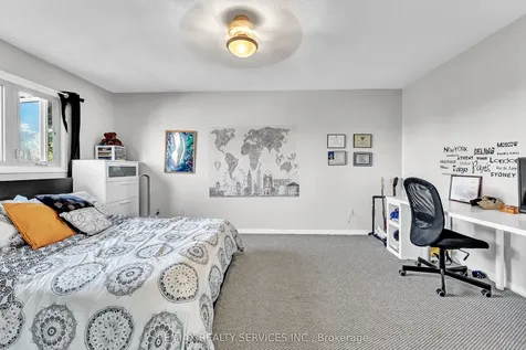21 Fincham Avenue Brampton ON L6X 3V2