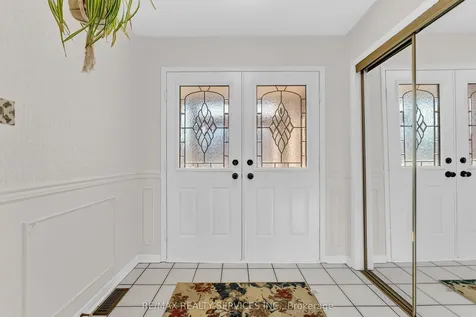 21 Fincham Avenue Brampton ON L6X 3V2