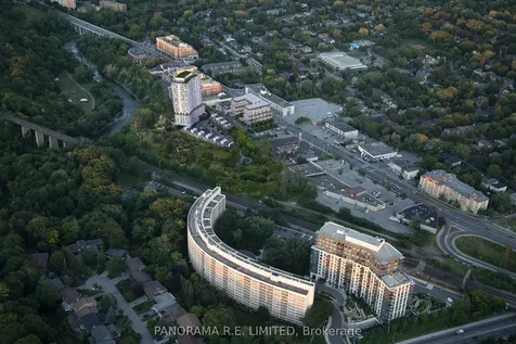 4208 Dundas Street W Toronto ON M8X 1Y6