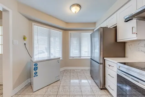 5320 Bushelgrove Circle Mississauga ON L5M 6C6