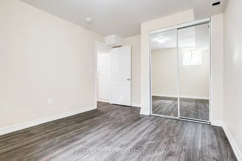 91 Tysonville Circle Brampton ON L7A 4B2