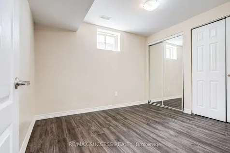 91 Tysonville Circle Brampton ON L7A 4B2