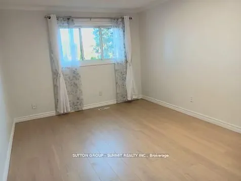 2529 Trondheim Crescent Mississauga ON L5N 1P3