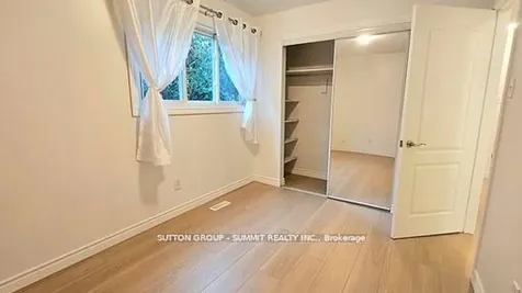 2529 Trondheim Crescent Mississauga ON L5N 1P3