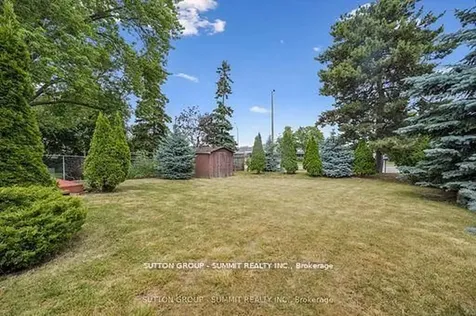 2529 Trondheim Crescent Mississauga ON L5N 1P3
