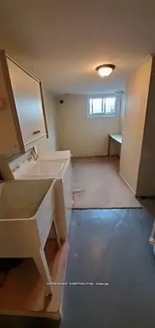 2529 Trondheim Crescent Mississauga ON L5N 1P3