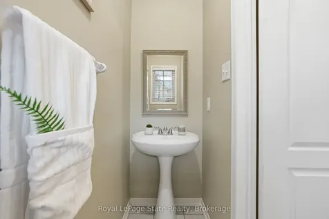 2665 Thomas Street Mississauga ON L5M 6G4