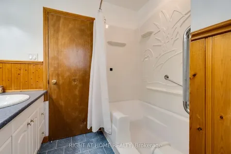109 Rexway Drive Halton Hills ON L7G 1R3