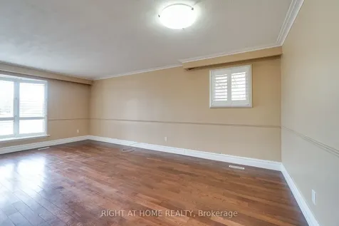 109 Rexway Drive Halton Hills ON L7G 1R3