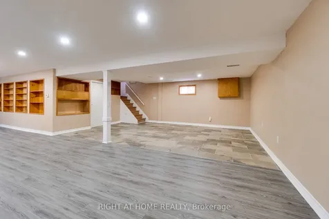 109 Rexway Drive Halton Hills ON L7G 1R3