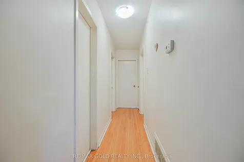 7282 Shallford Road Mississauga ON L4T 2P7