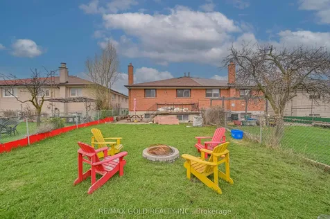 7282 Shallford Road Mississauga ON L4T 2P7