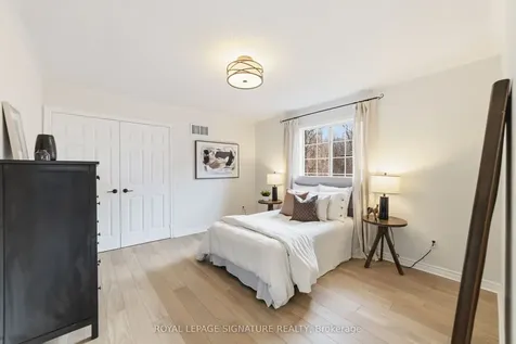 93 Dewar Court Milton ON L9T 5N8