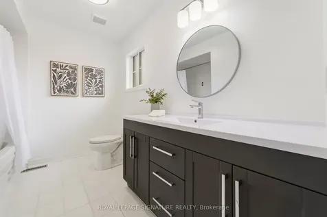 93 Dewar Court Milton ON L9T 5N8