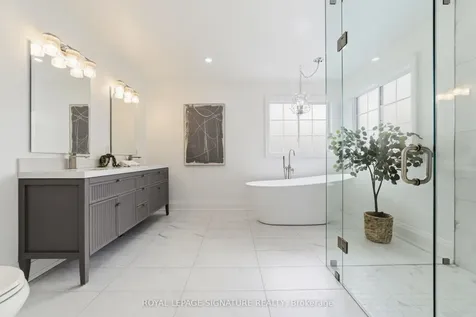 93 Dewar Court Milton ON L9T 5N8