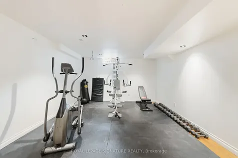 93 Dewar Court Milton ON L9T 5N8