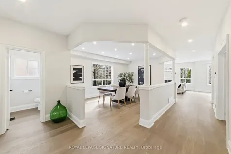 93 Dewar Court Milton ON L9T 5N8