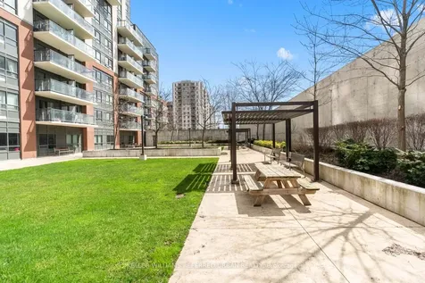 1420 Dupont Street Toronto ON M6H 0C2