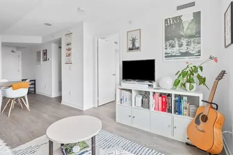 1420 Dupont Street Toronto ON M6H 0C2