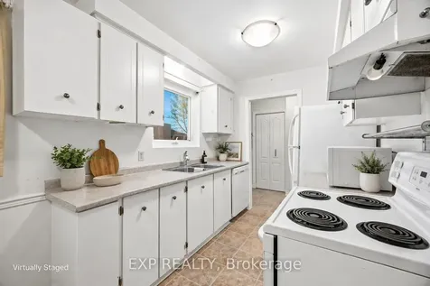 107 Archdekin Drive Brampton ON L6V 1Y8