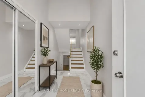 5473 Schueller Crescent Burlington ON L7L 3T1