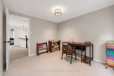 3655 Loyalist Drive Mississauga ON L5L 4T6