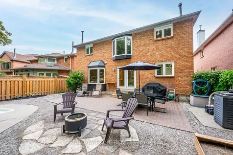 3655 Loyalist Drive Mississauga ON L5L 4T6