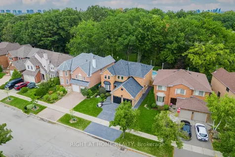 3655 Loyalist Drive Mississauga ON L5L 4T6