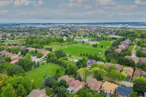 3655 Loyalist Drive Mississauga ON L5L 4T6