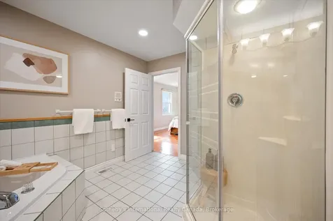 1248 Landfair Crescent Oakville ON L6H 2N3