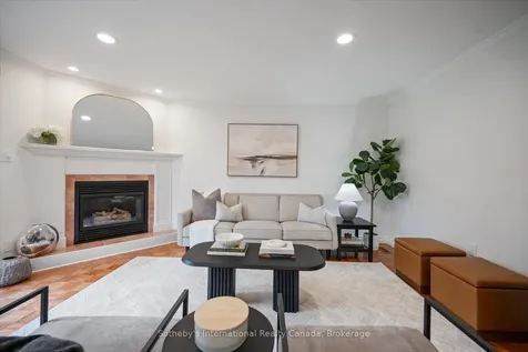 1248 Landfair Crescent Oakville ON L6H 2N3
