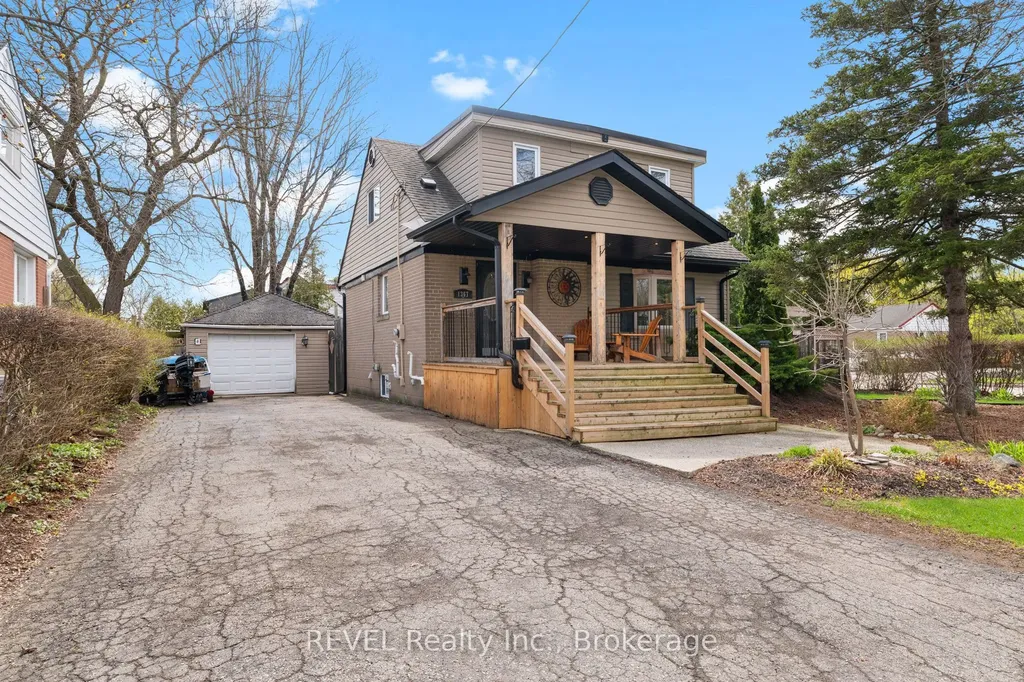 1367 St Marys Crescent Burlington ON L7P 1S1
