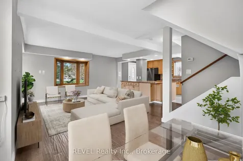 1367 St Marys Crescent Burlington ON L7P 1S1