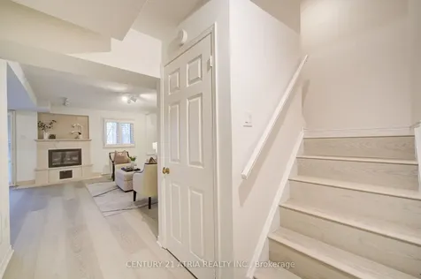 1724 The Chase Mississauga ON L5M 4P2