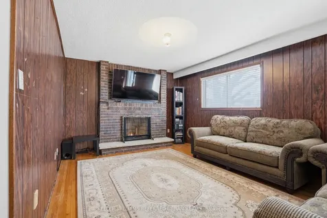 6 Urban Court Toronto ON M9W 5V6