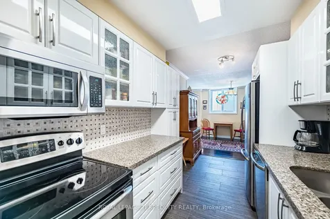 812 Burnhamthorpe Road Toronto ON M9C 4W1